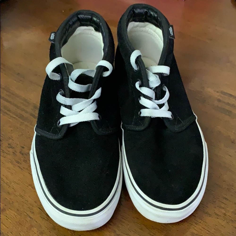 Vans black suede chukka shoes